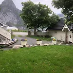 雷讷龙墅度假屋 度假居