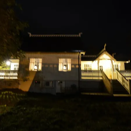 Dragon Feriehus *