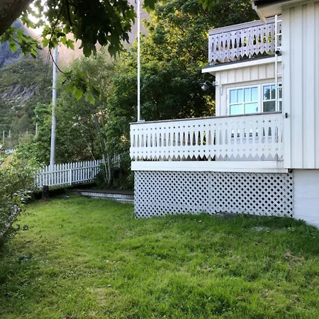 Dragon Feriehus Reine