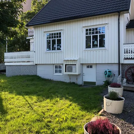 Dragon Feriehus Reine