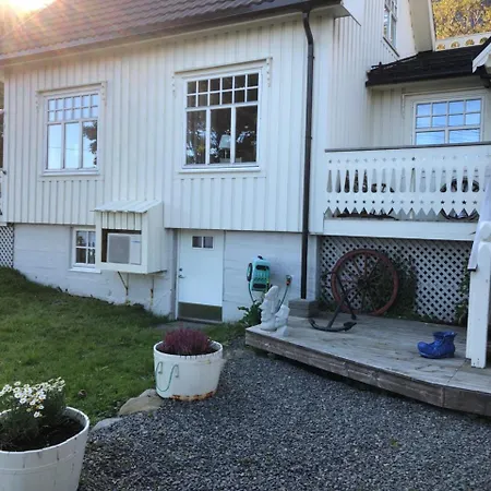 Dragon Feriehus Reine