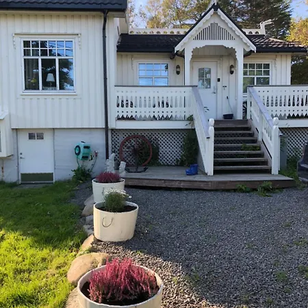 Dragon Feriehus Reine