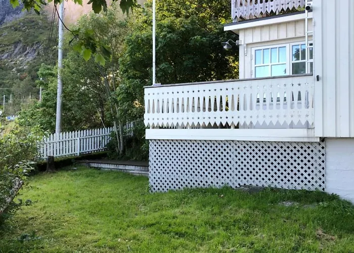 Dragon Feriehus Reine